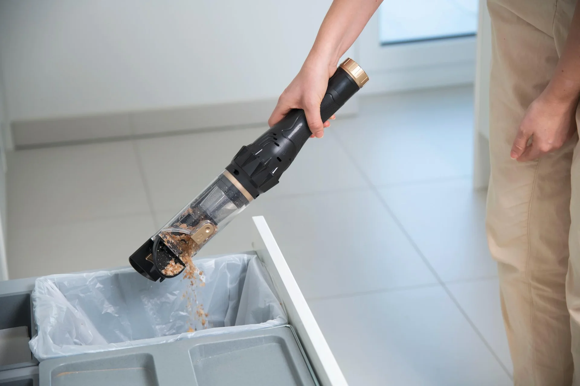 Prime Everyday Black Akku-Handstaubsauger - 3