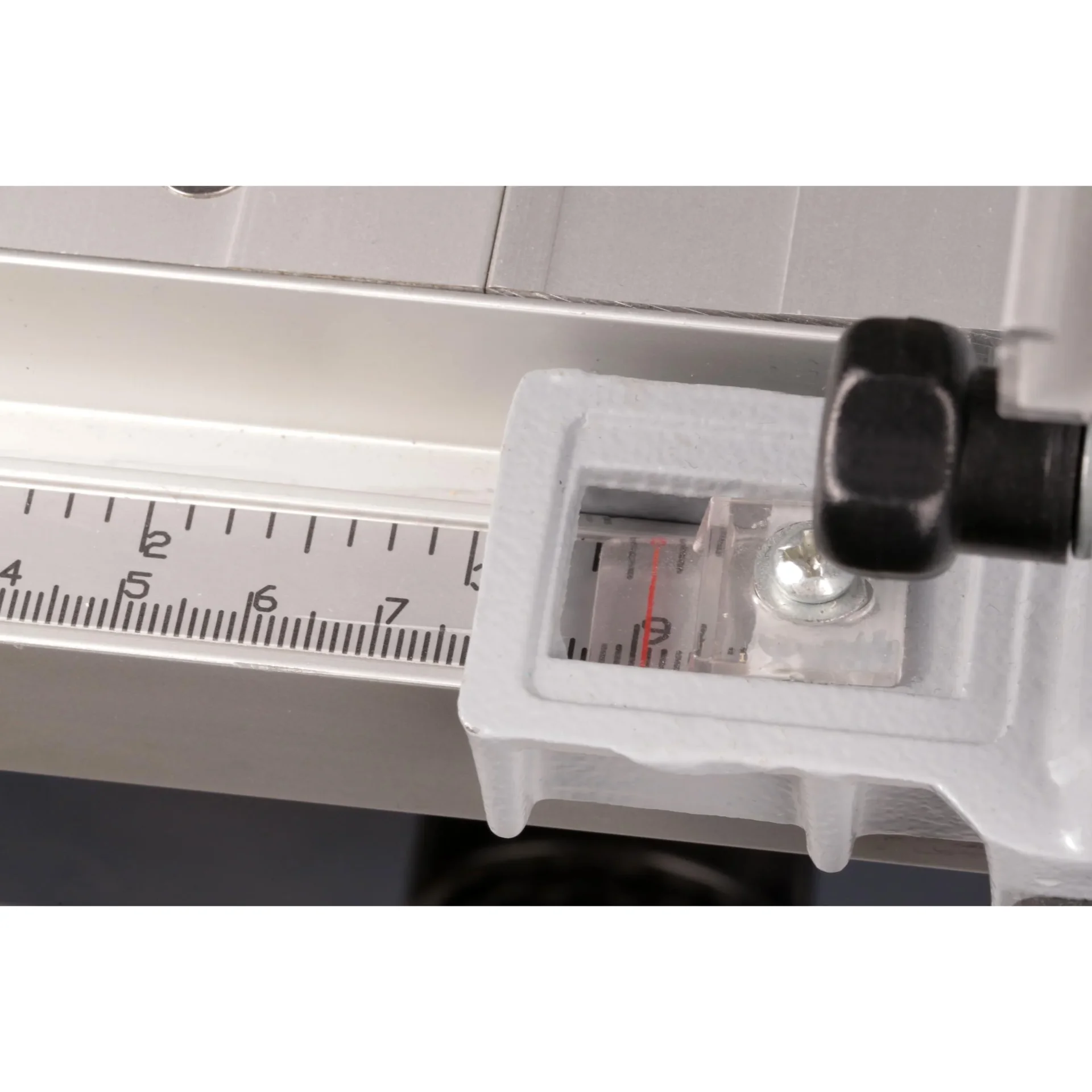 TSM1033 Tischkreissäge 1800W - 250mm - Winkelanschlag und Parallelführung - Vakuum-Adapter - Inkl. T40 Sägeblatt - 7