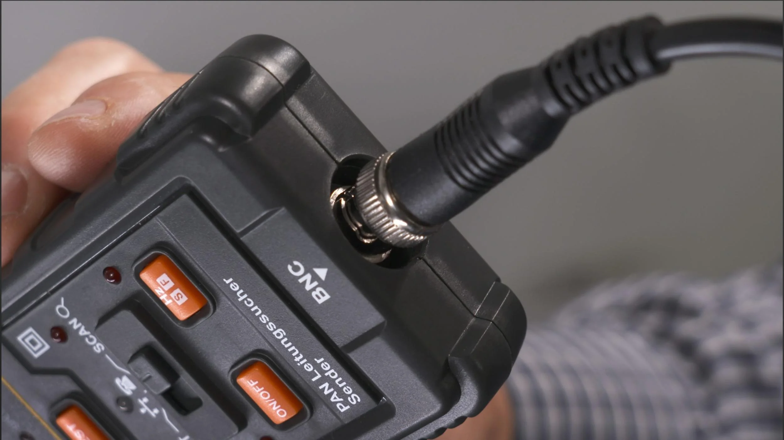 Leitungssuchgerät und LAN Tester - 3