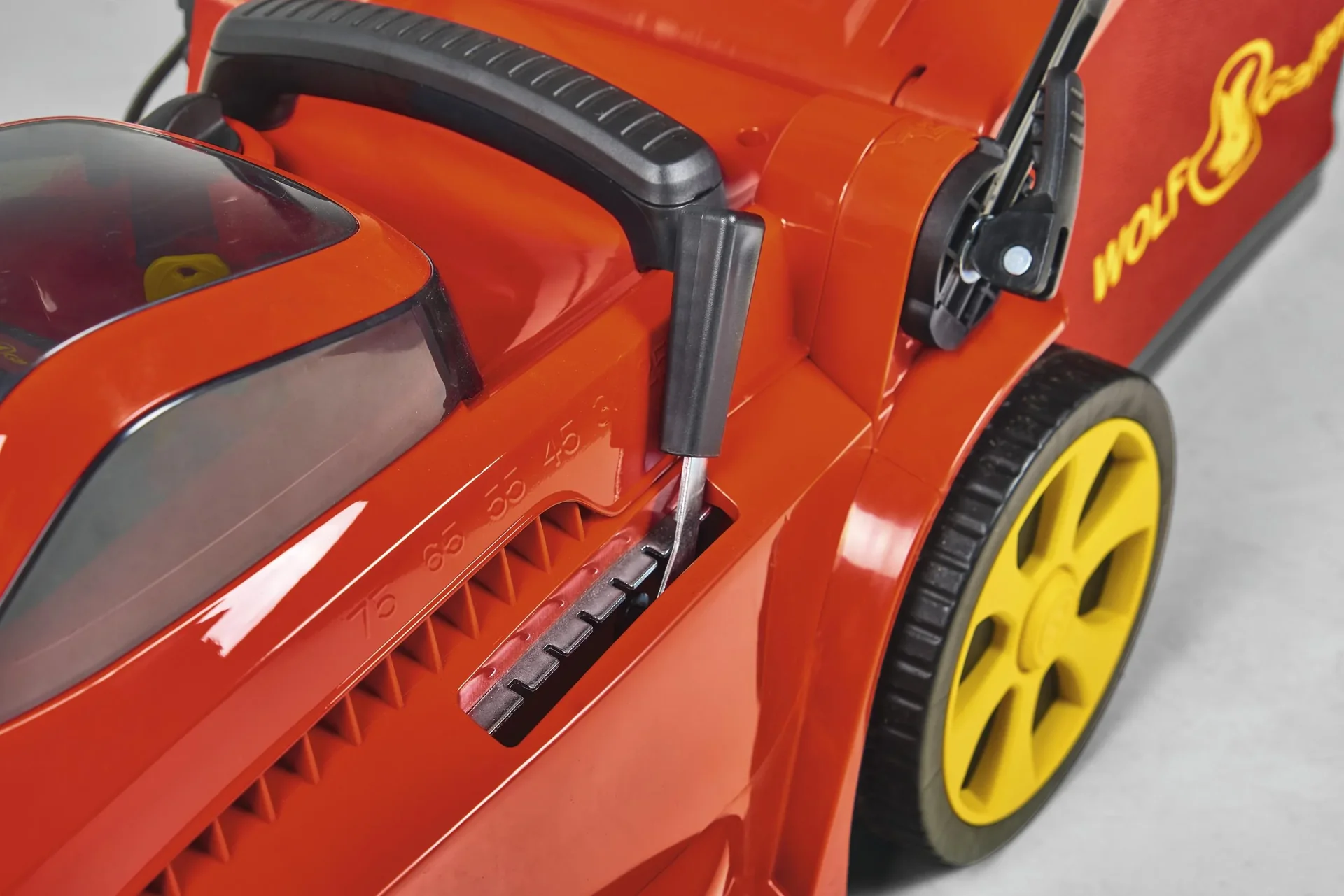 Akku-Rasenmäher - LYCOS 40/370 M - 2