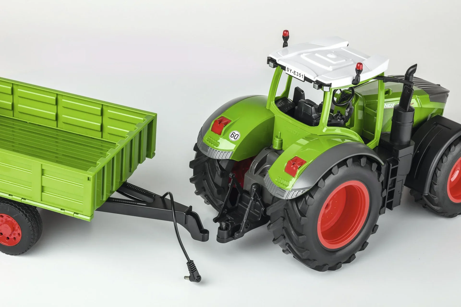 RC Traktor mit Anhänger 1:16 100% RTR - 6