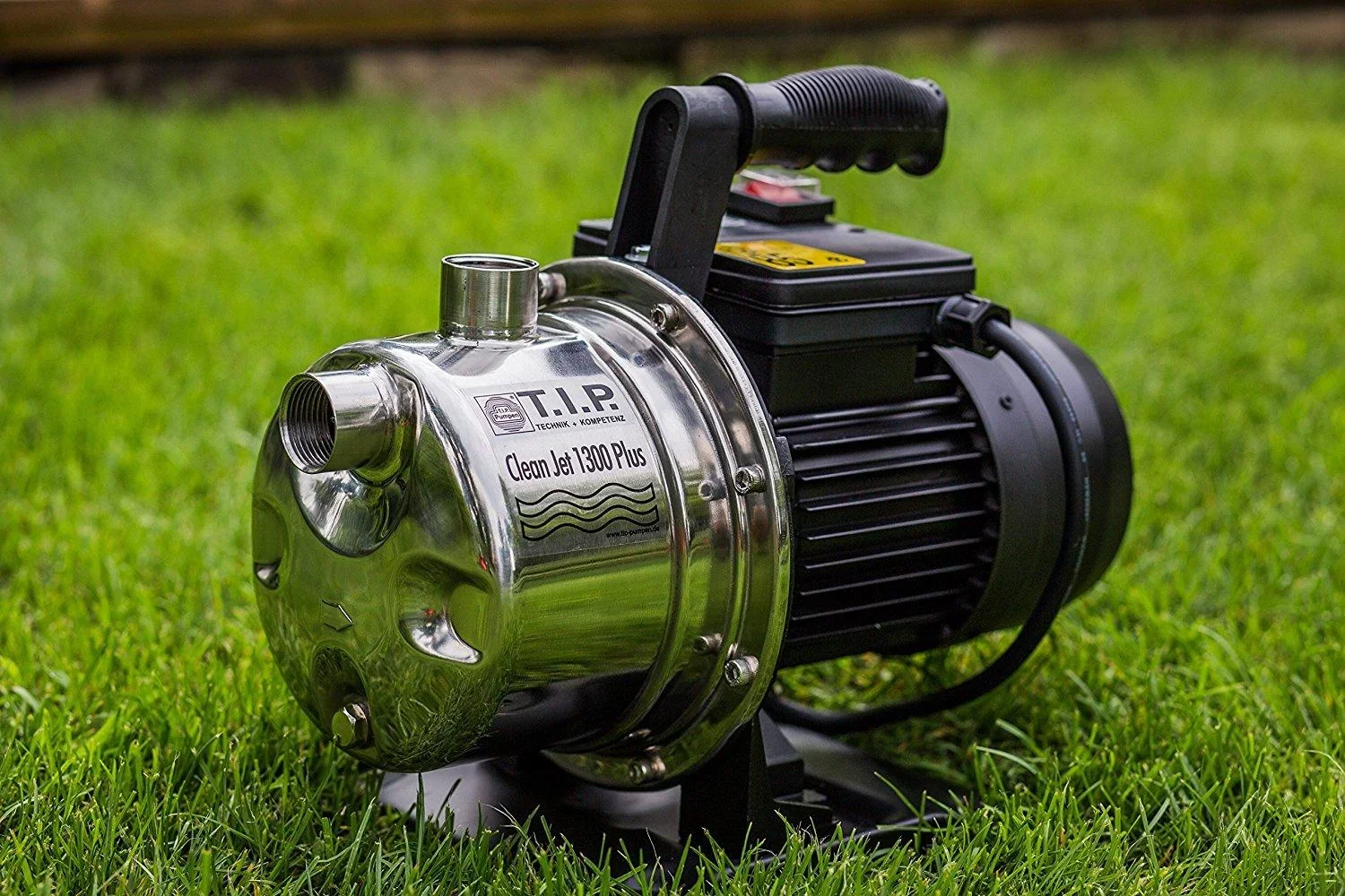 Gartenpumpe Edelstahl Clean Jet 1300 Plus mit 4 m Ansauggarnitur, bis 4.400 l/h Fördermenge - 0