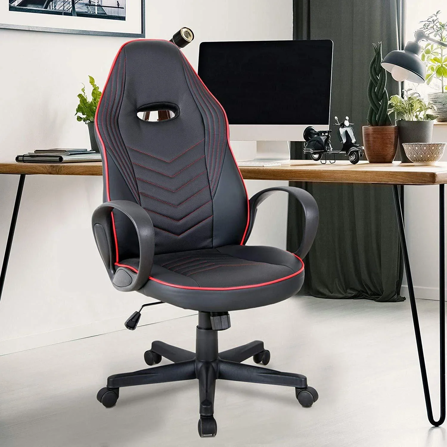 Gaming Stuhl mit Wippfunktion - 0