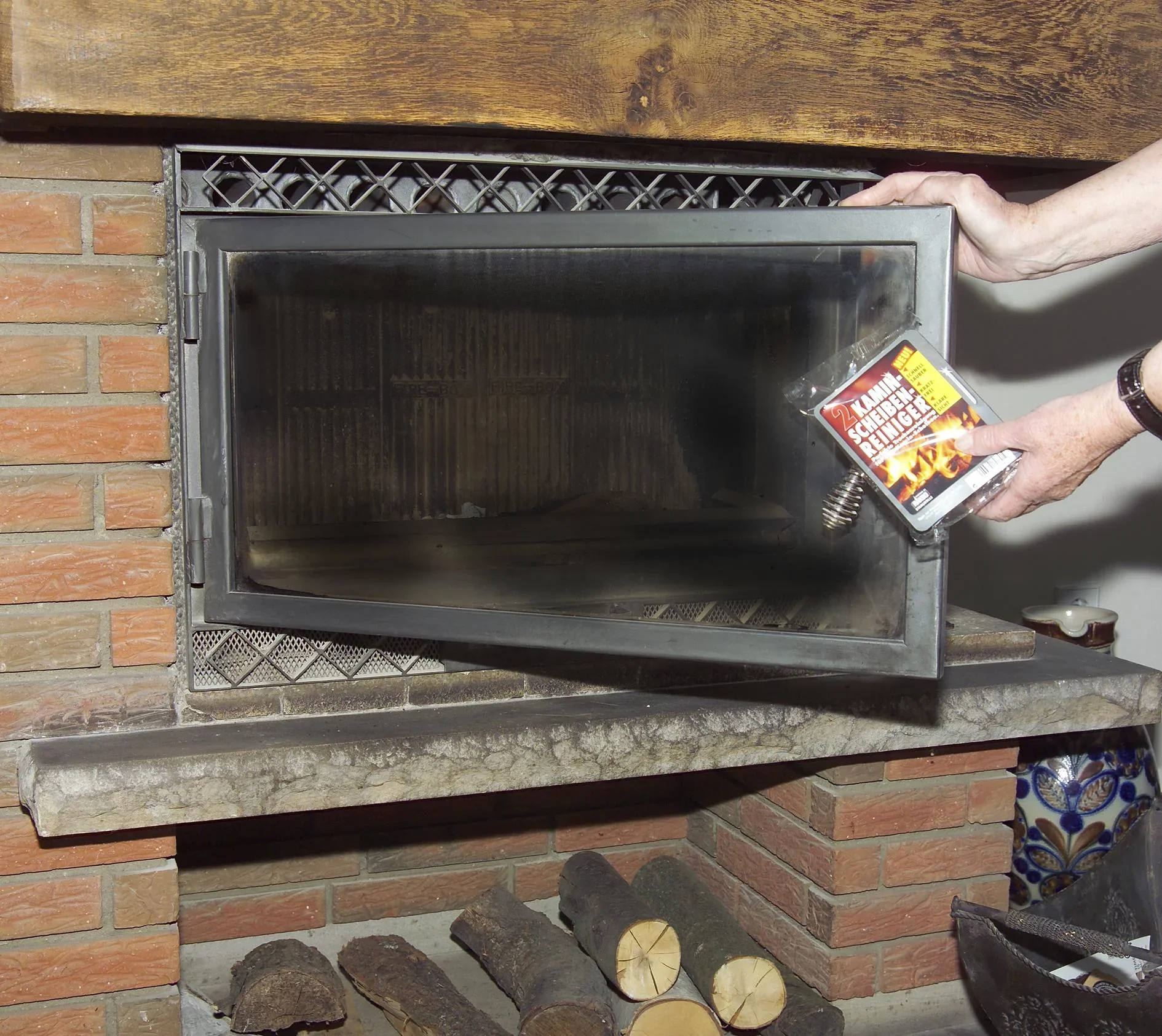 Kaminscheibenreiniger Schwamm, 2er Pack, kratzfrei - 1