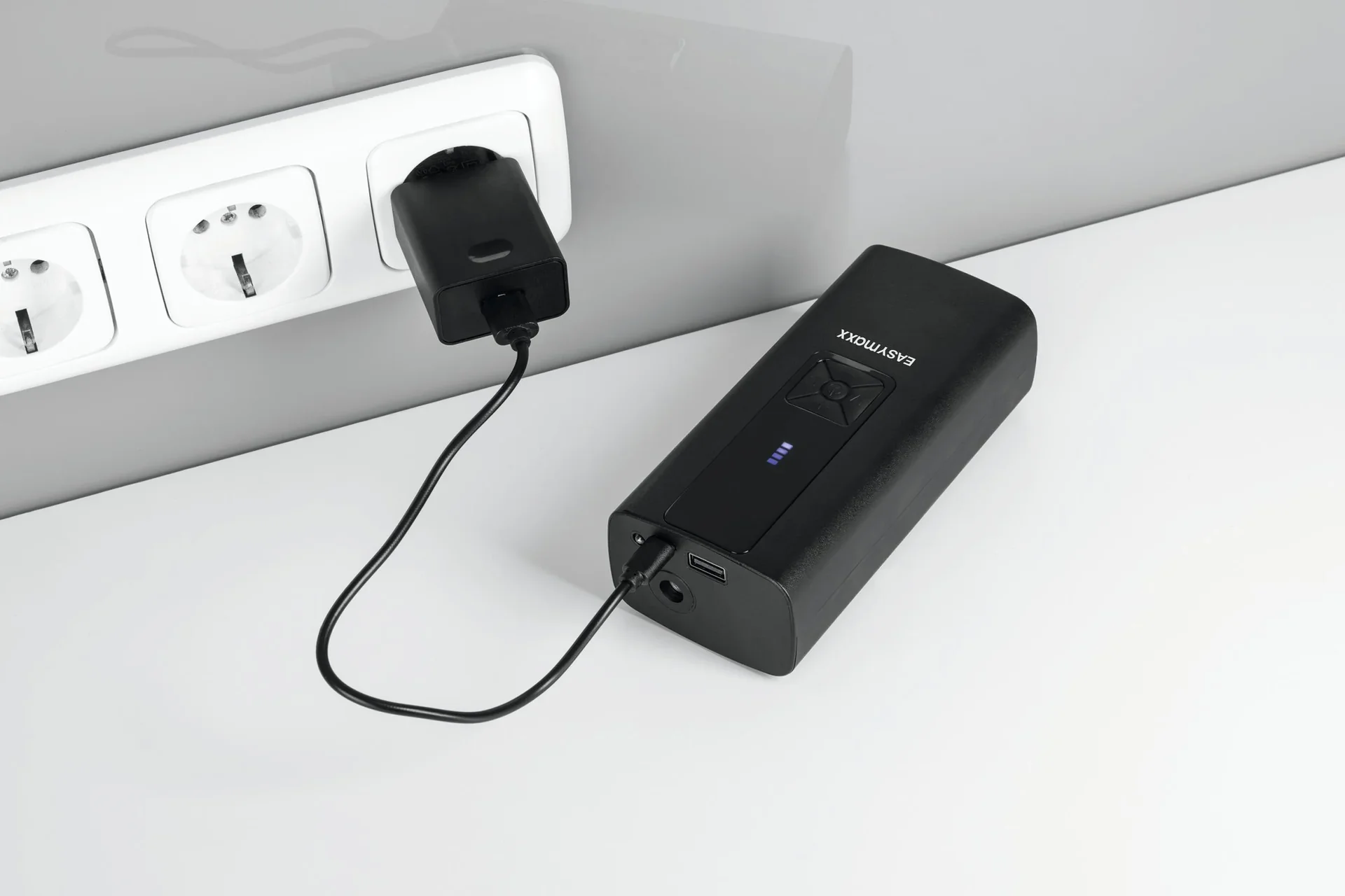 Akku-Handkompressor mit Digital-Display, 12 Volt, schwarz - 8