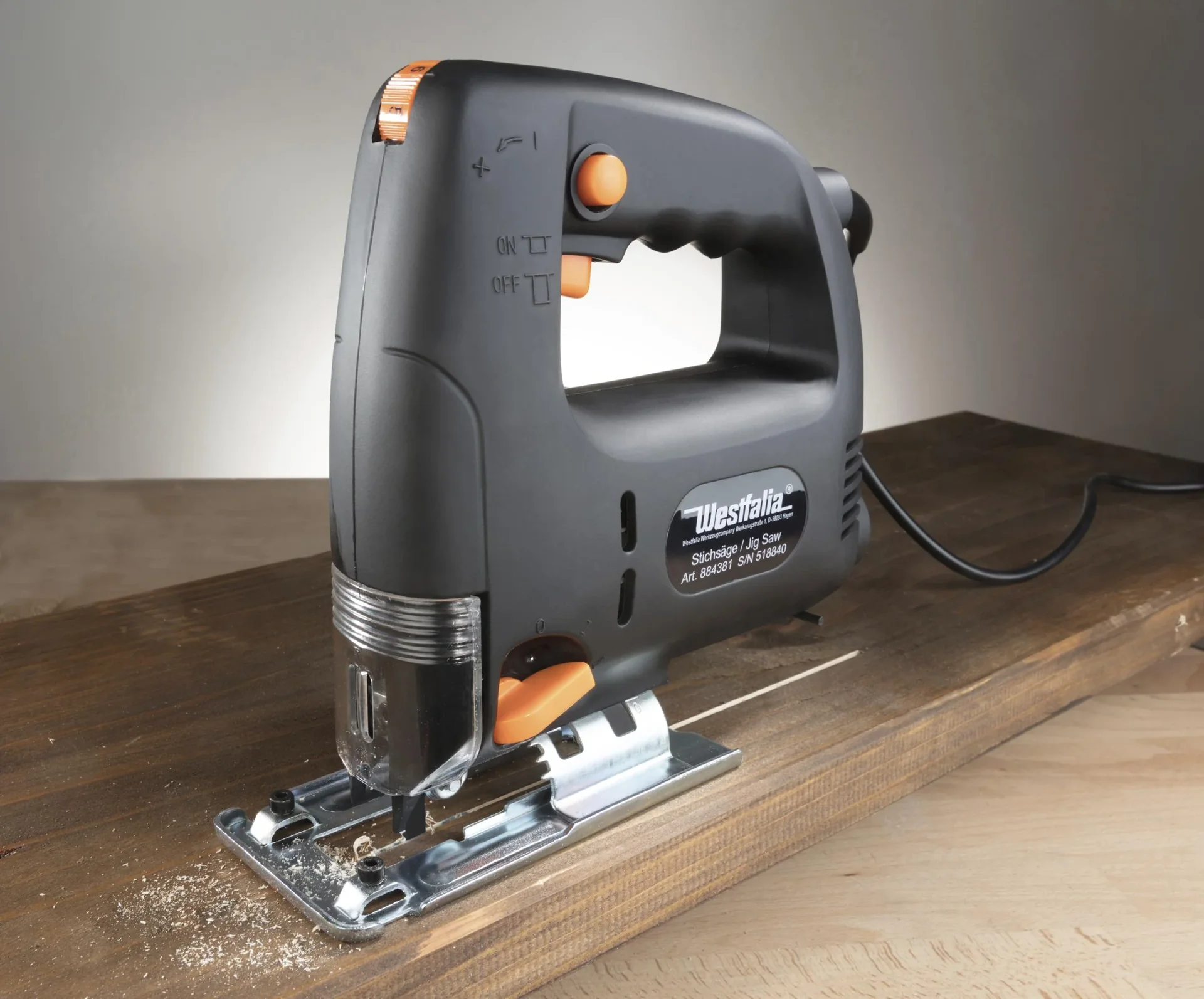 Pendelhub Stichsäge 710 Watt mit 5-teiligem Sägeblatt-Set - 0