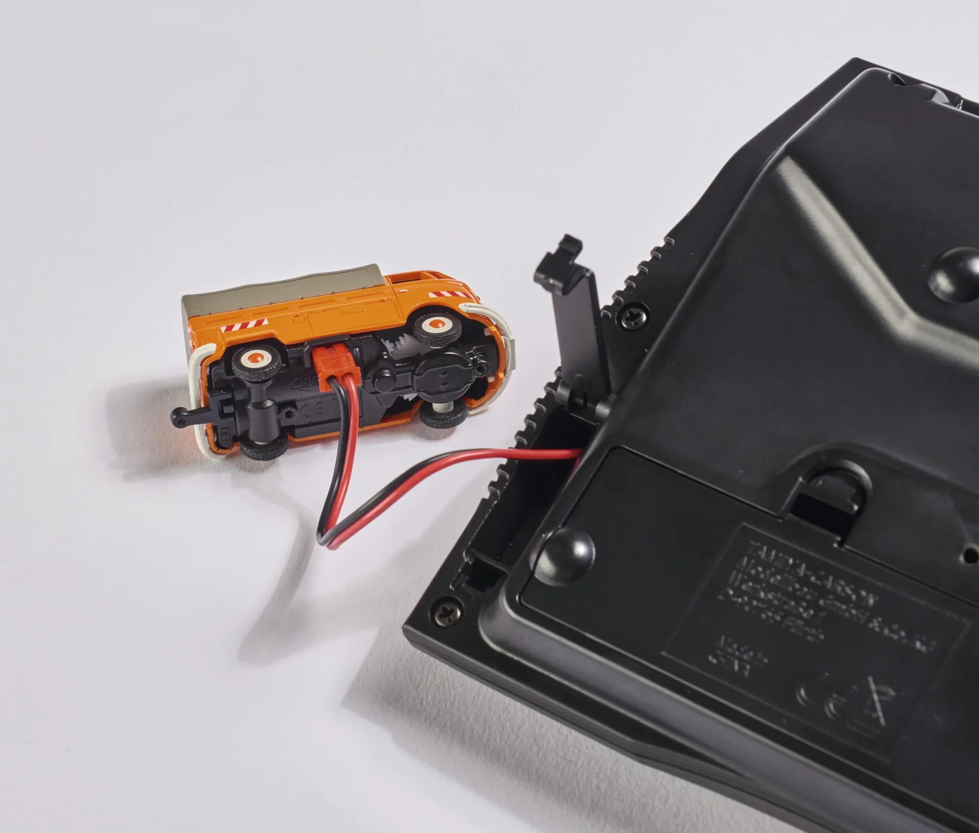 Bus VW T1 Bus Pritsche Kommunal 100 % RTR 1:87 - 4