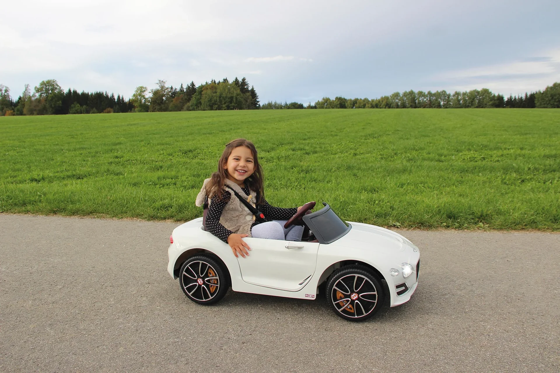 Ride-on Bentley EXP12 für Kinder, 12 Volt, Weiß - 7