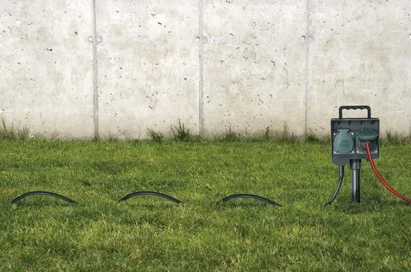 Gartensteckdose mit Erdspieß IP44 4-fach - 1
