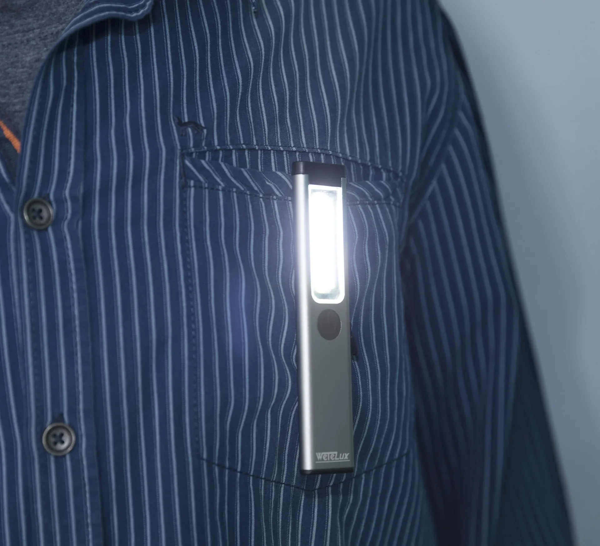 Wiederaufladbares Arbeitslicht, ultradünn, 120 Lumen, dimmbar, 3 Lichtmodi - 4