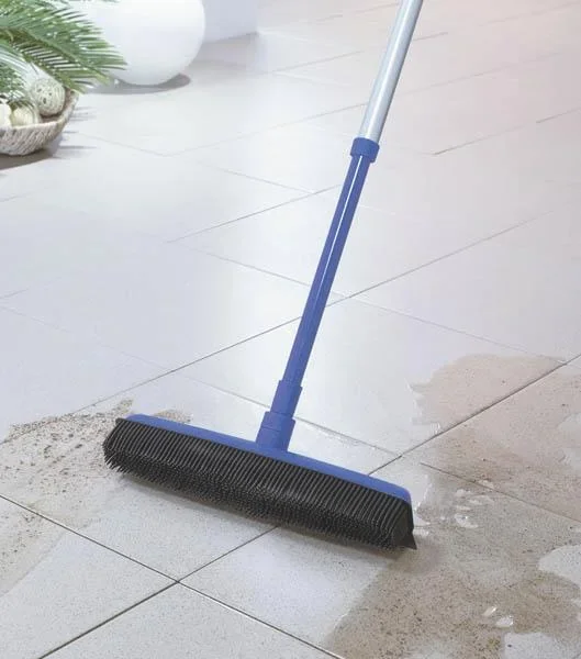 Gummibesen Set, 3teilig - farblich sortiert, Wischbesen + GRATIS Kehrschaufel - 10