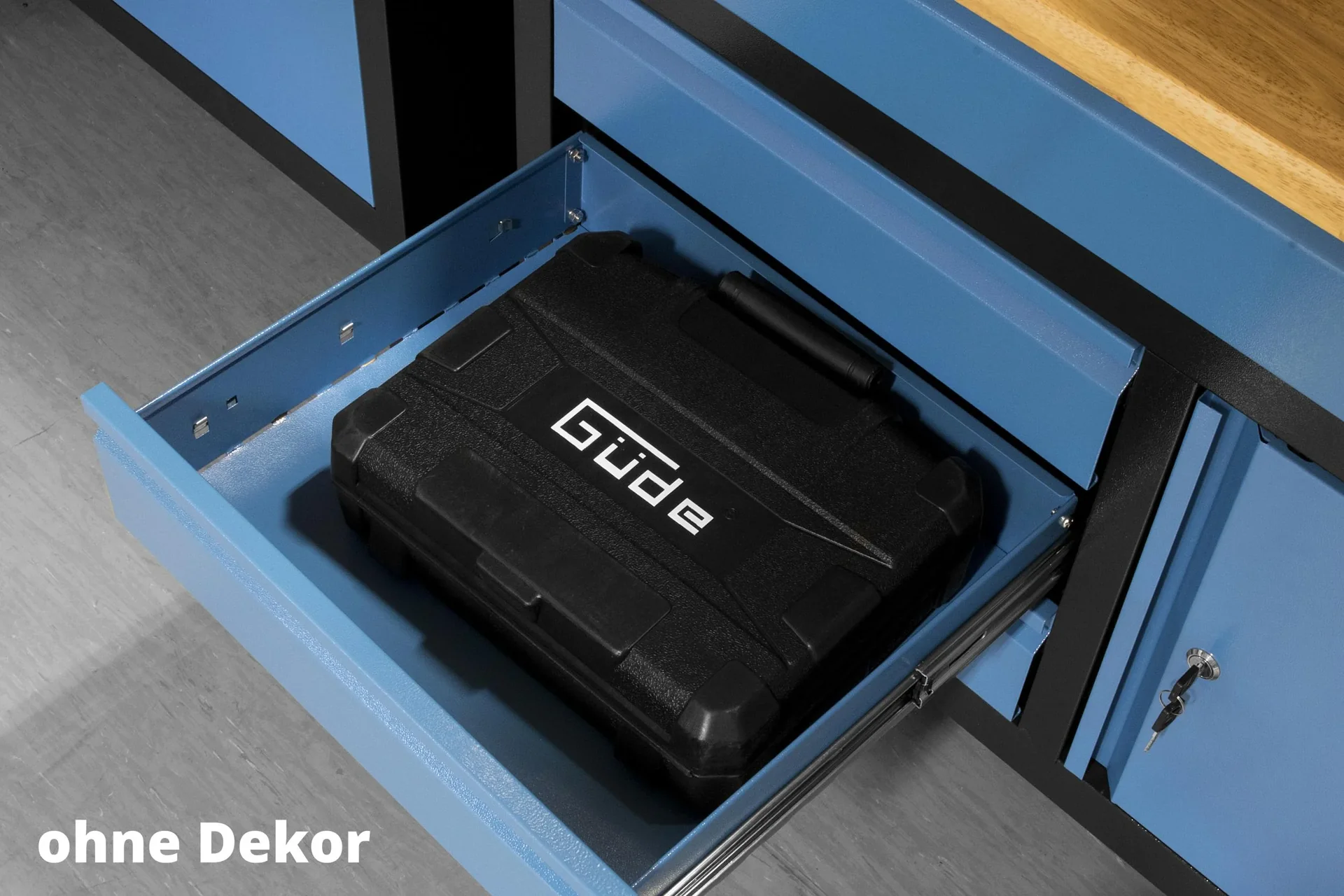 Werkbank GW 3/1 mit 1 Schublade, 3 Schubfächern und 1 Tür - 1
