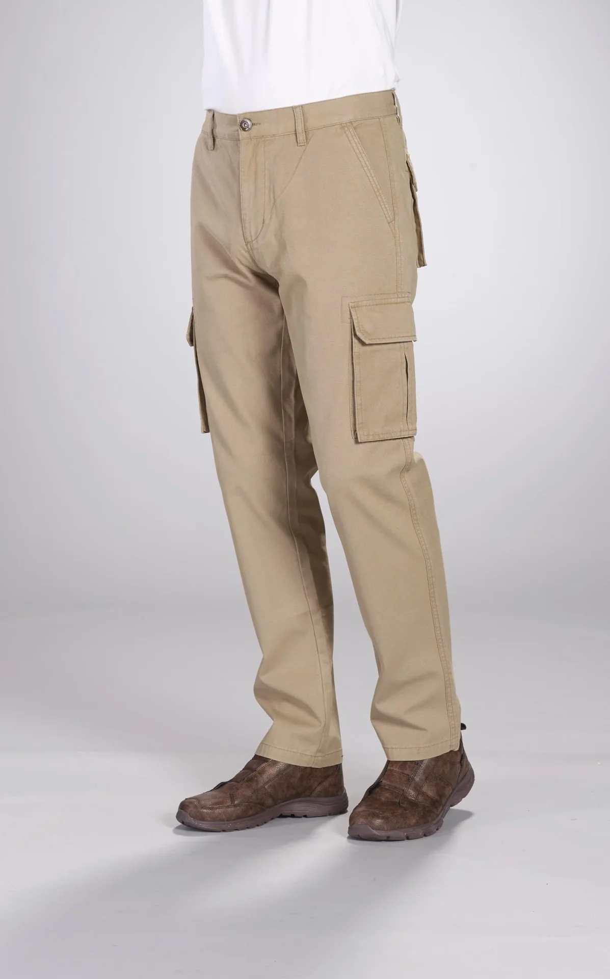 Cargohose mit 2 aufgesetzten Beintaschen, Farbe beige, Gr.48 - 10
