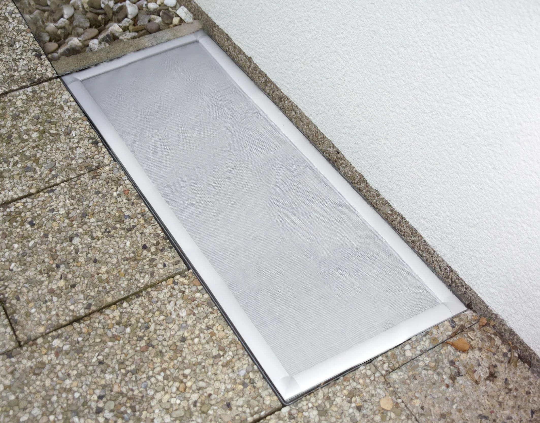 Profi Lichtschachtabdeckung mit Alu Gewebe - 1