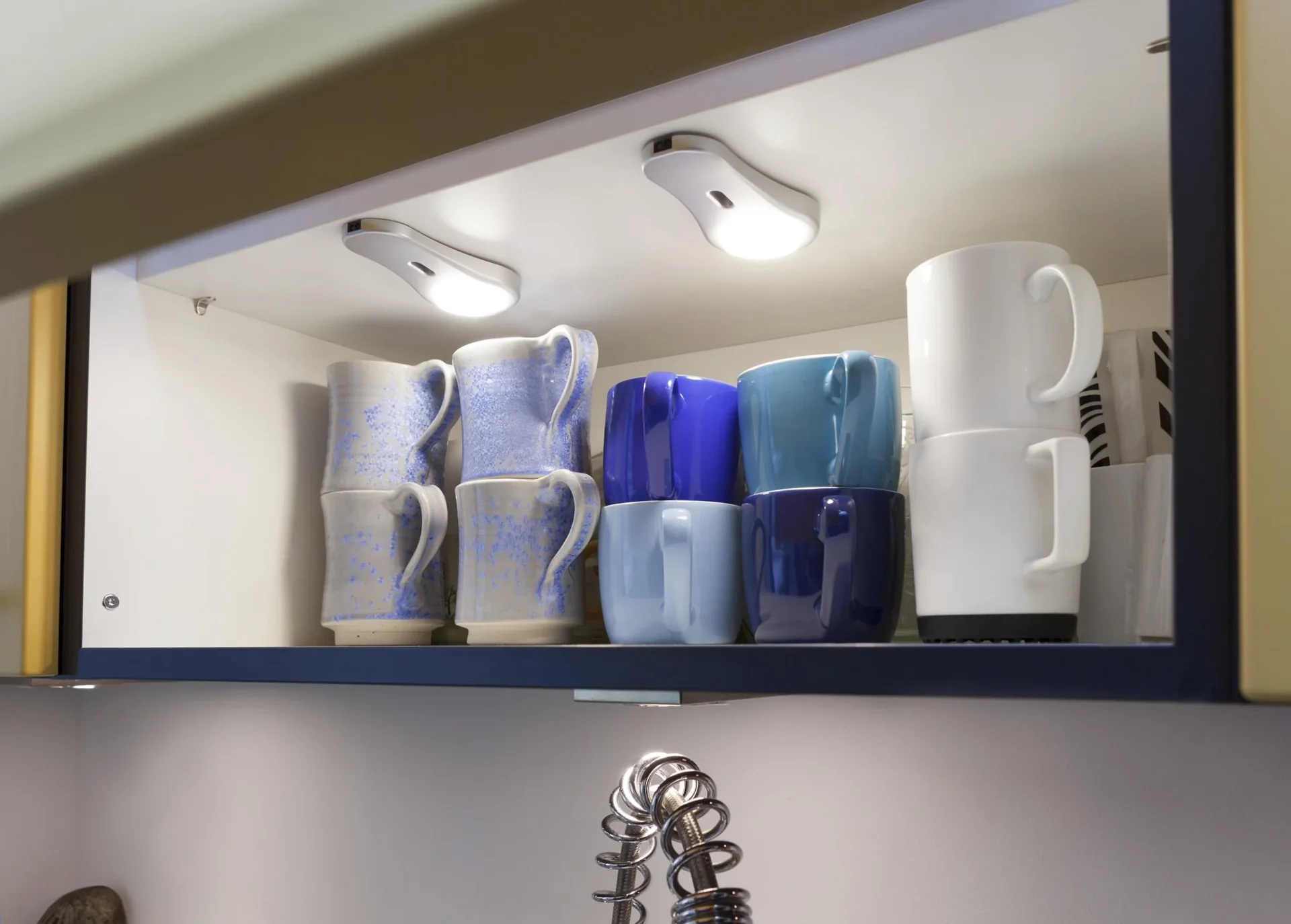 LED Möbelleuchte mit Sensor, 2er Set - 1