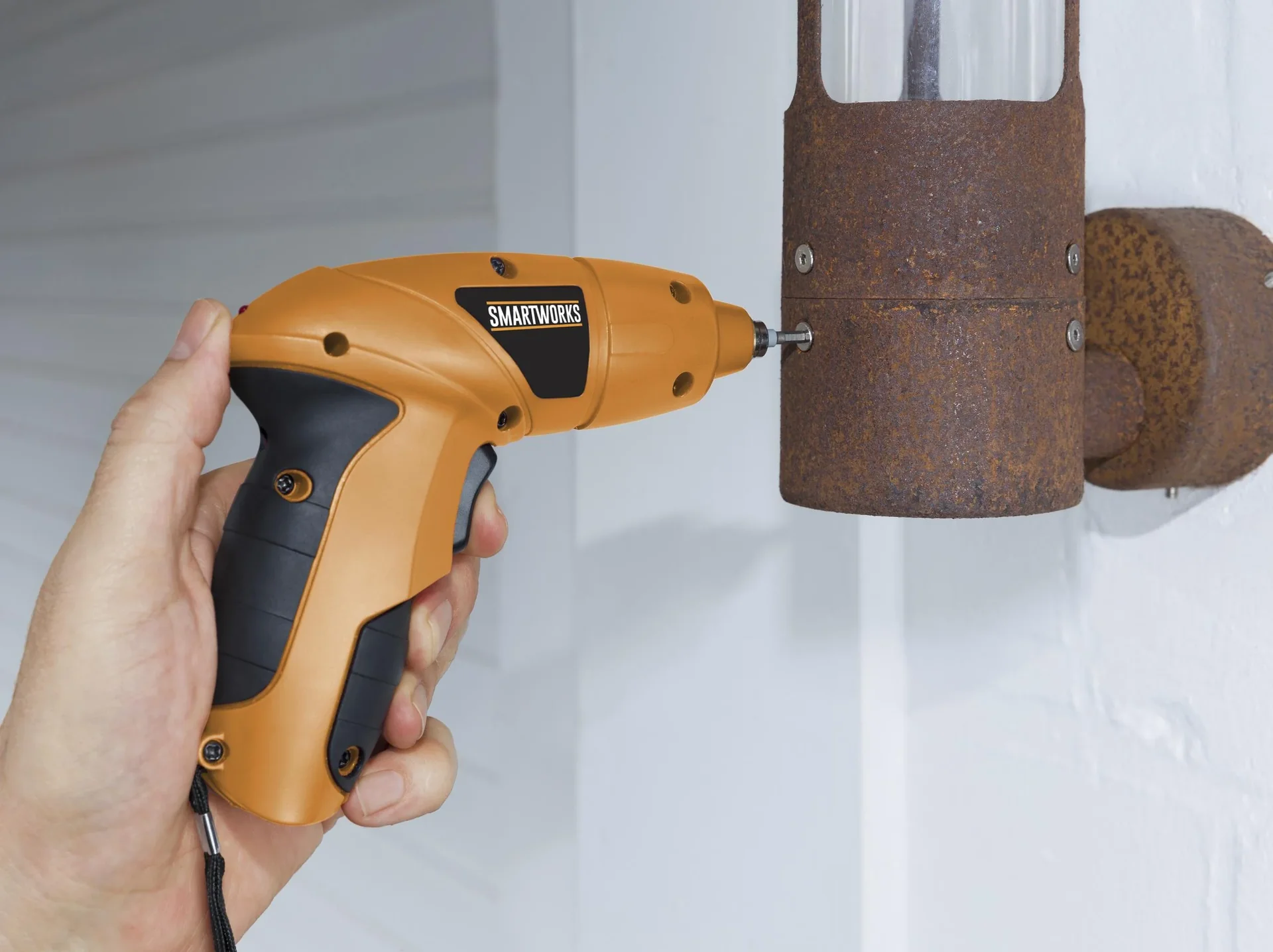 Akku Schraubendreher 3,6 Volt mit USB Anschluss - 1