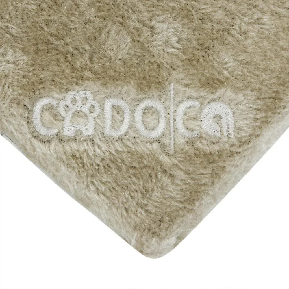 Codoca Kratzbaum beige mit 3 Aussichtsplätzen, 1 Höhle, 2 Spielbällen und einem Seil - 0
