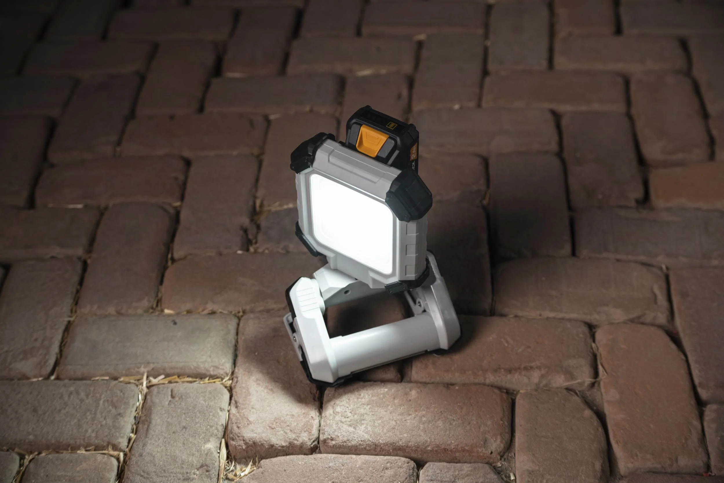 Maxxpack 18V Akku-LED-Arbeitsleuchte (ohne Akku und Ladegerät) - 9