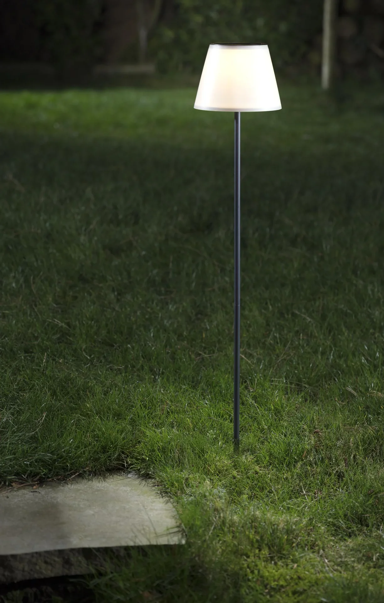 Solar Gartenleuchte 2in1 in warmweiß und Farbwechsel - 10