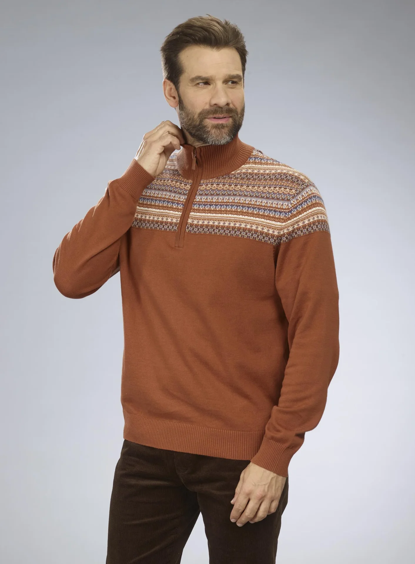 Pullover mit Norwegermuster, Farbe braun, Gr.M - 1