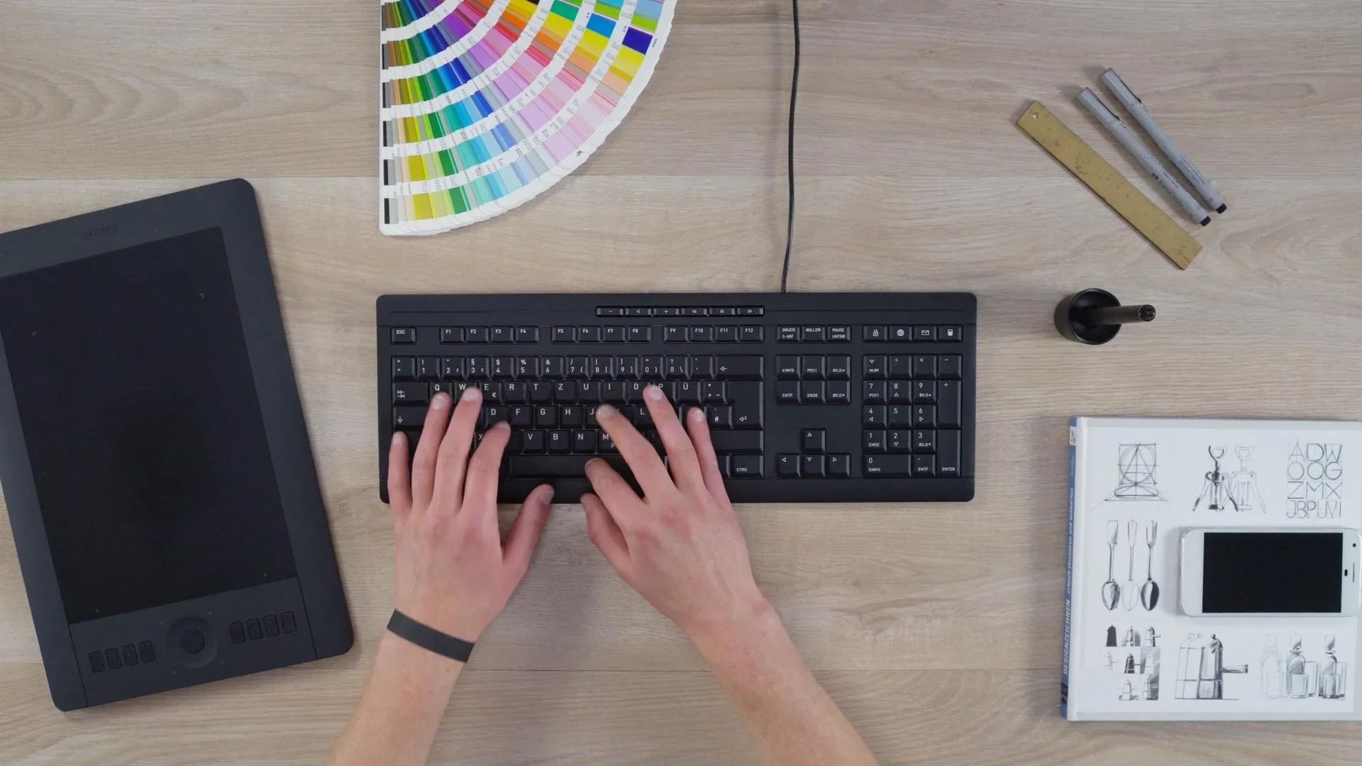 Kabelgebundene Tastatur STREAM KEYBOARD schwarz - 1