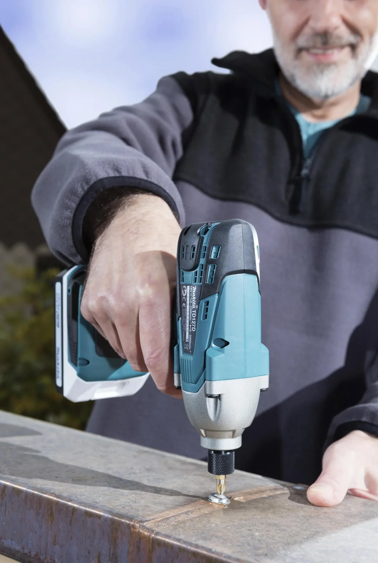 18V Li-Ion Akku-Schlagschrauber und Akku-Schlagbohrschrauber DK18015X1 inklusive 2 Akkus + gratis Transportkoffer - 7