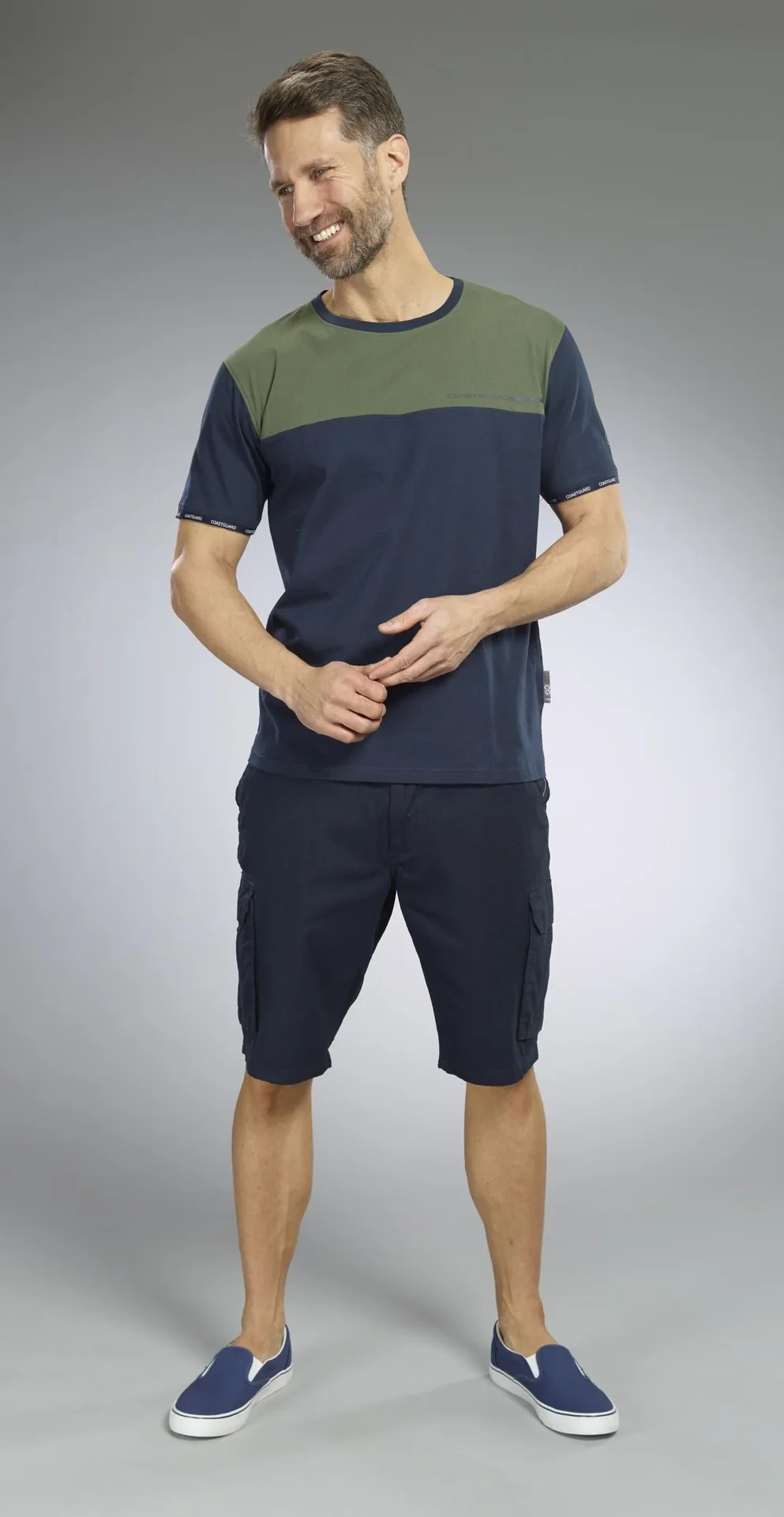 Bermuda Shorts, Farbe marine, Gr.M - 7