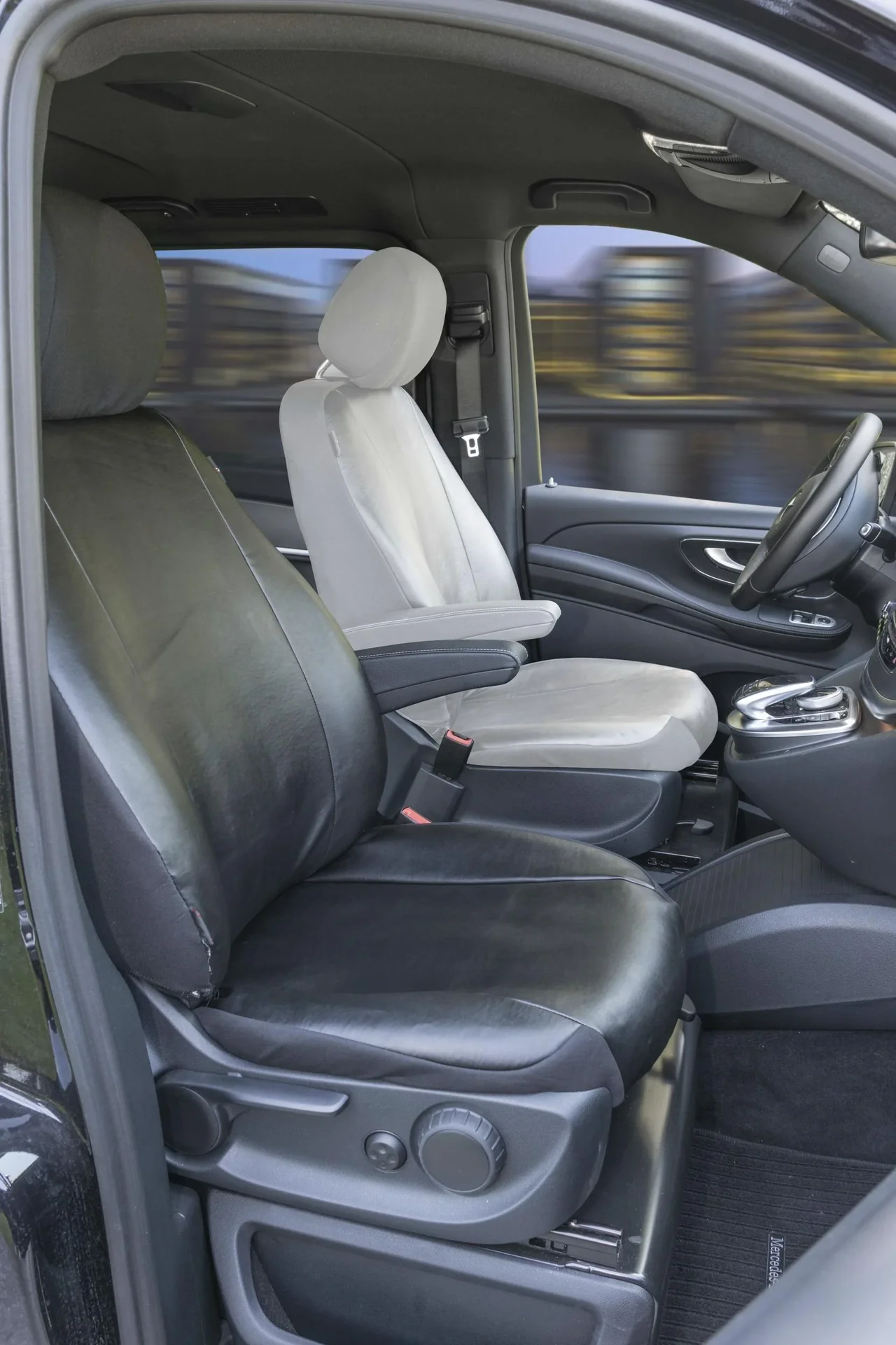 Passform Sitzbezüge - Kunstleder Mercedes V-Klasse 447 für Einzelsitz Beifahrer mit Armlehne innen ab BJ 06/2014 - heute - 1