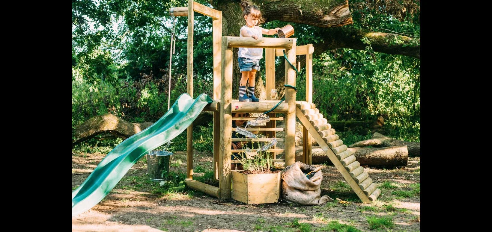 Discovery Spielhaus Outdoor-Spielhaus für Kinder aus Holz, Kletterrampe, Rutsche, Pflanzkübel, Malscheibe, natur - 8