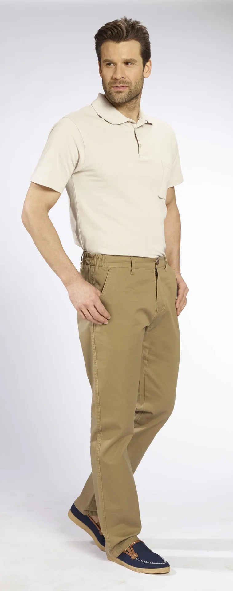Baumwollhose mit Teil-Dehnbund, 2 Gesäßtaschen mit Reißverschluß, Farbe sand, Gr.56 - 1