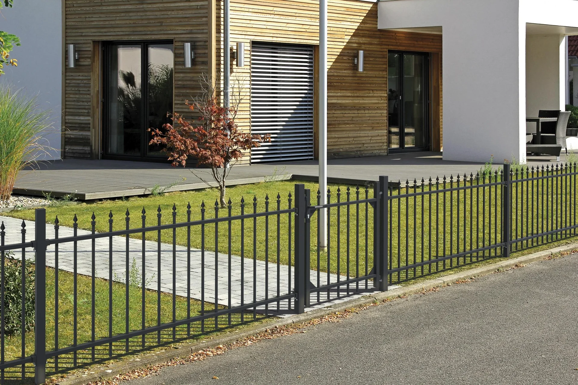 Zaunkomplettset Chaussee, zum Einbetonieren, matt-schwarz, Höhe 100 cm, Länge 10 m - 0