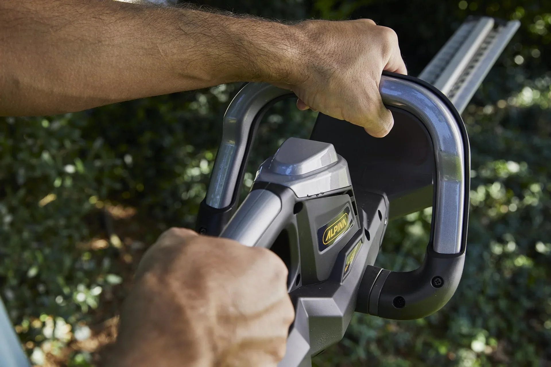 Akku-Heckenschere "AHT 20 Li", mit Akku und Ladegerät - 4