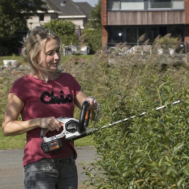 Heckenschere Leistungspaket | mit 5.0-Akku, 4.0-Ladegerät und faltbarem Gartenabfallbeutel - 7