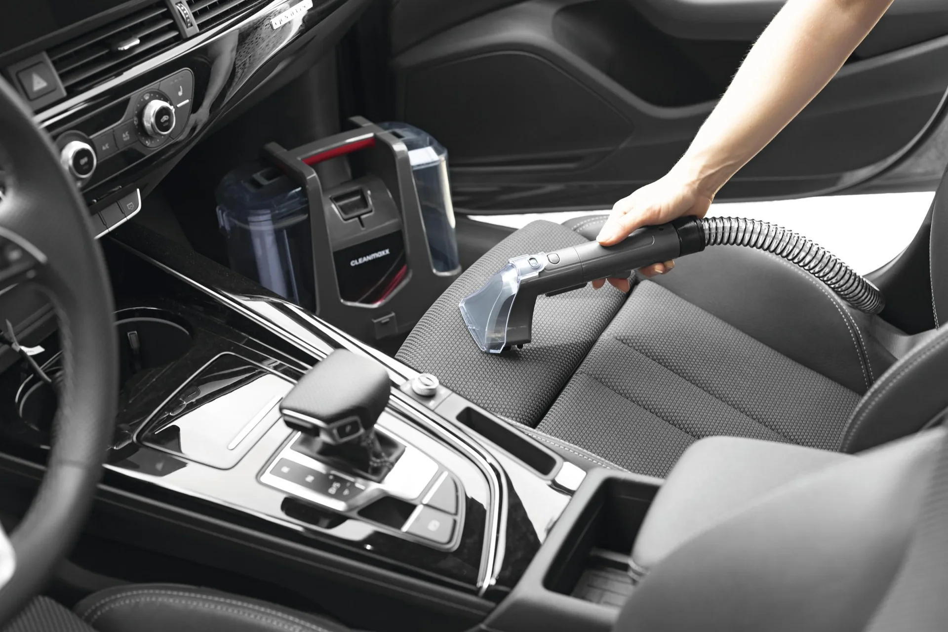 Polster- und Teppichreiniger Cleanmaxx 4982 - Effiziente Fleckentfernung! - 2