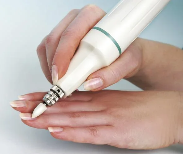 Maniküre/ Pediküre Set mit Licht Aufsätzen - für hohe Ansprüche - 4