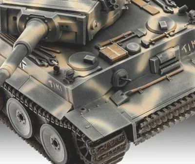 Geschenkset Tiger I Ausf.E 75th Anniversary im Maßstab 1/35 - 335 Einzelteile - 3