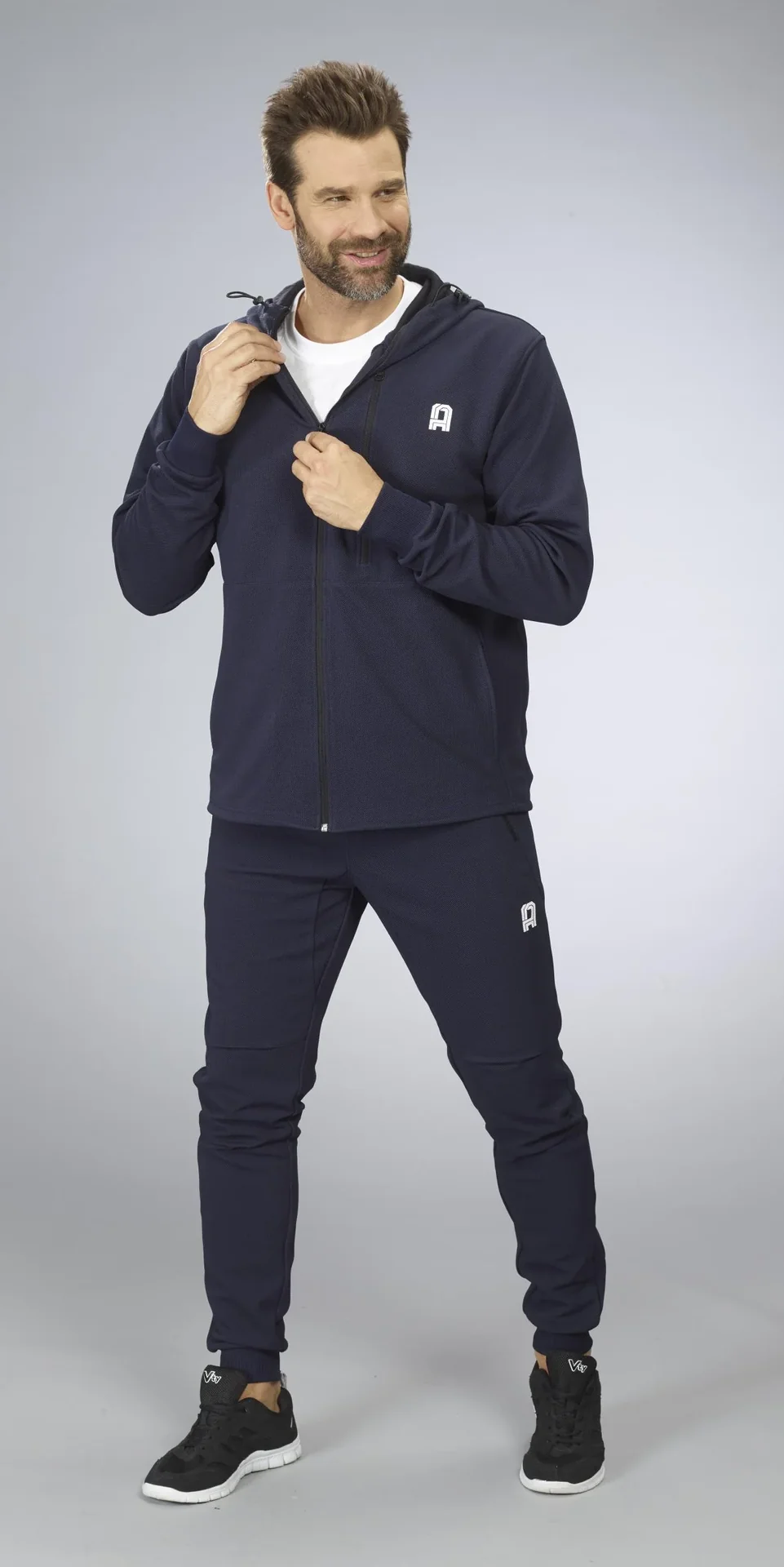Jacke mit Kapuze, Farbe marine, Gr.M - 2