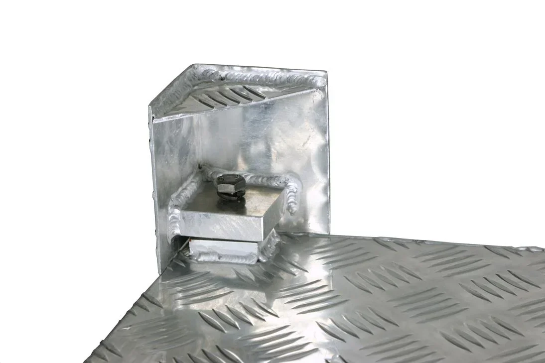Riffelblechbox EXTREME, 883L - 10