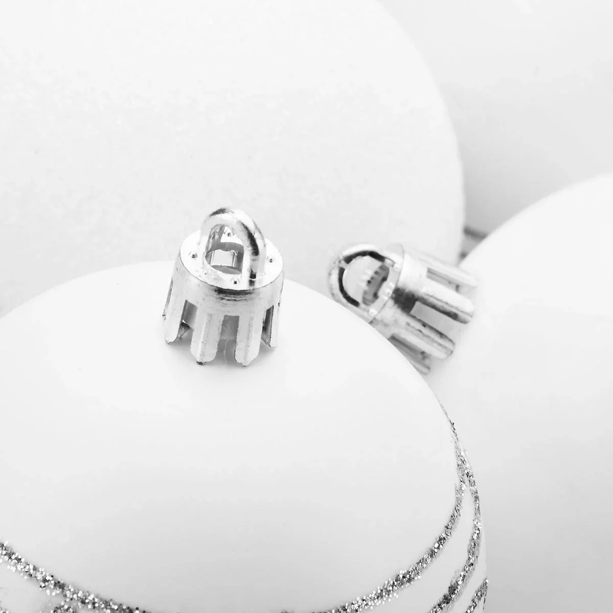 Kugeln - Christbaumbeleuchtung - Christbaumschmuck - 24er Set Weiß - 2