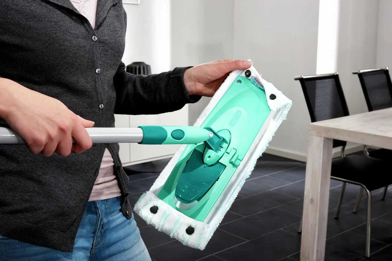 Set Eimer 12 Liter mit Presssieb, Bodenwischer, Set "Combi M + Wischbezug static plus" - 2