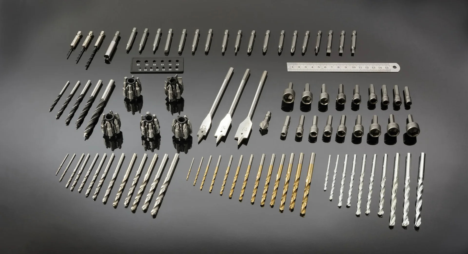 Bohrer- und Bit Satz 122-teilig im Koffer - 6