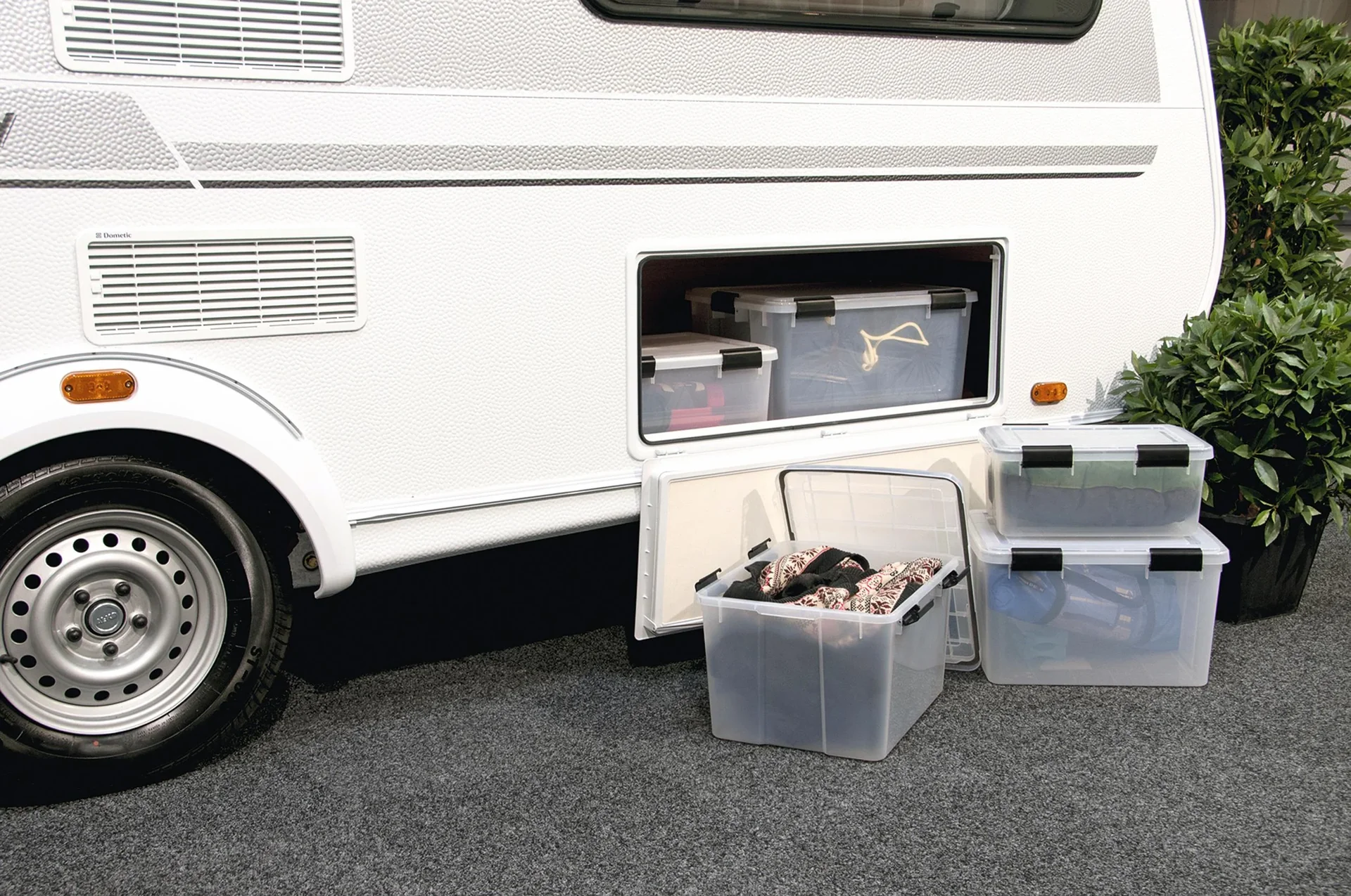 Wasserdichte Aufbewahrungsbox, transparent, 70 Liter, 2er Set - 0