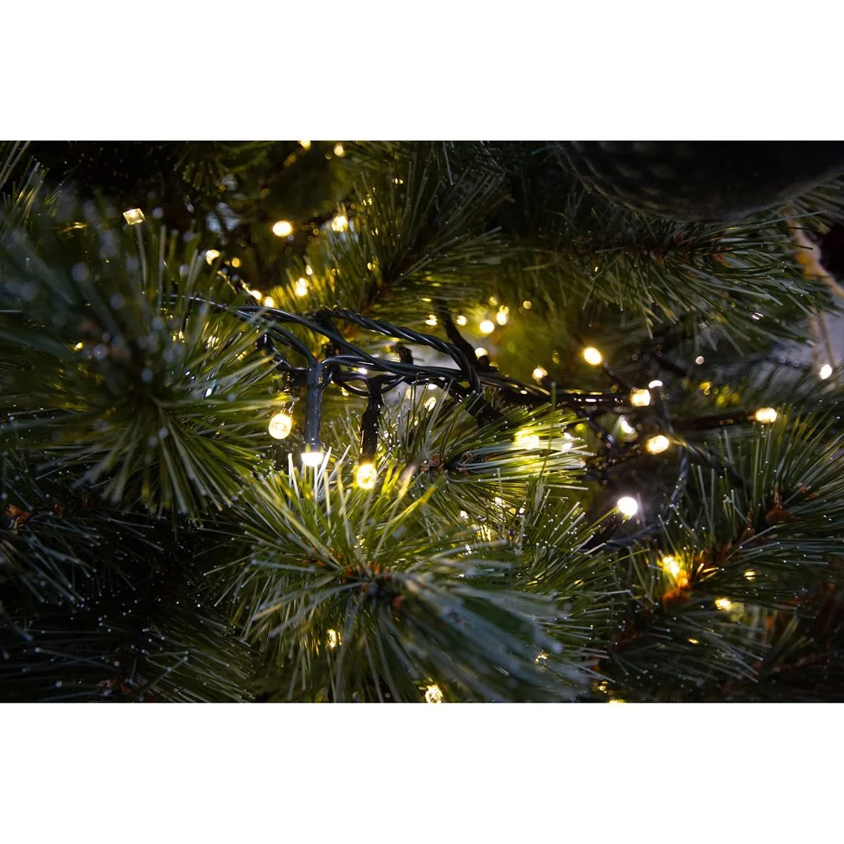 Vellight Weihnachtsbeleuchtung - 8m - 120 LEDs - Warmweiß - Innen und Außen - 0
