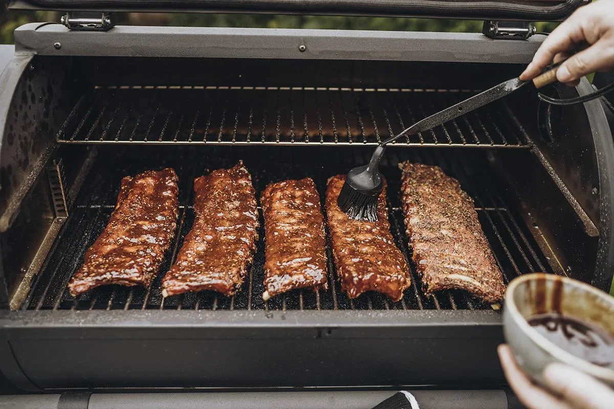 PelletGrill - Sheriff inklusive Ablagebrett und Halterungen - 0