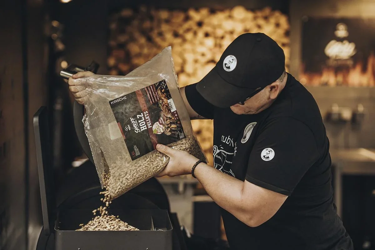 PelletGrill - Sheriff inklusive Ablagebrett und Halterungen - 9