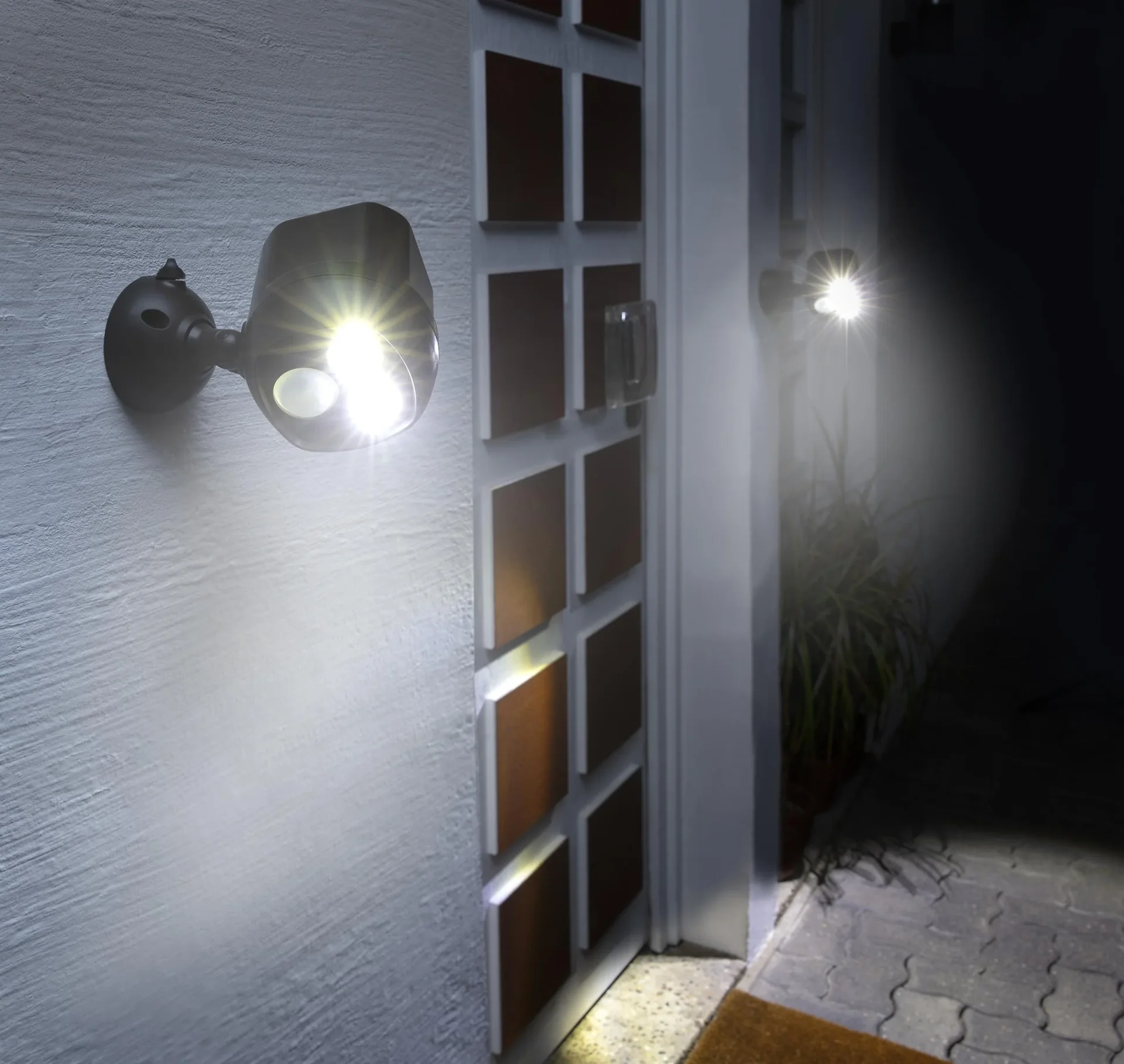 LED Sicherheitslicht mit Funkkopplung, 2 Stück - 3