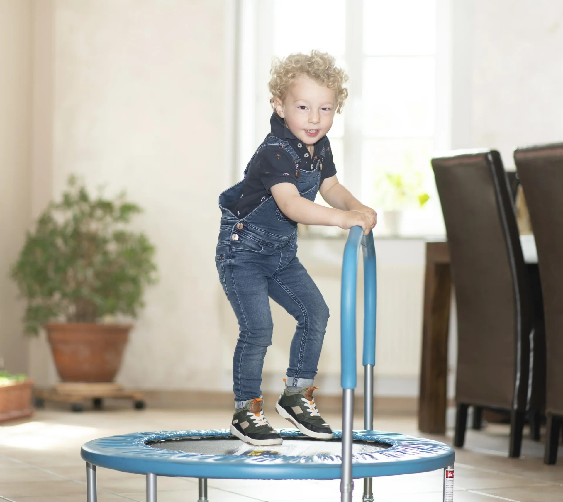 Kinder- & Fitnesstrampolin blau - 4