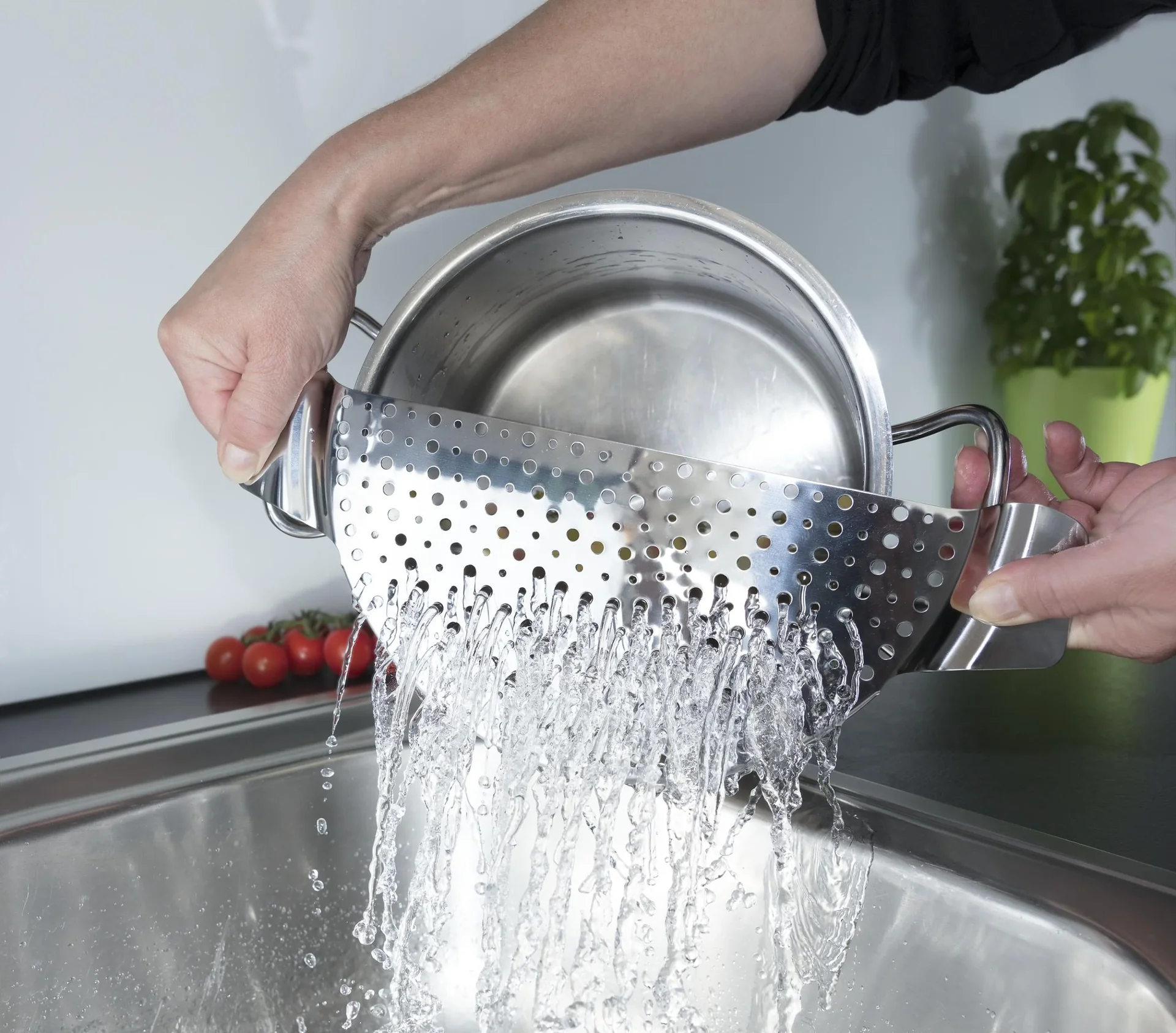 Abgießhilfe Edelstahl Extra Gross. Für Töpfe bis 26 cm - 1