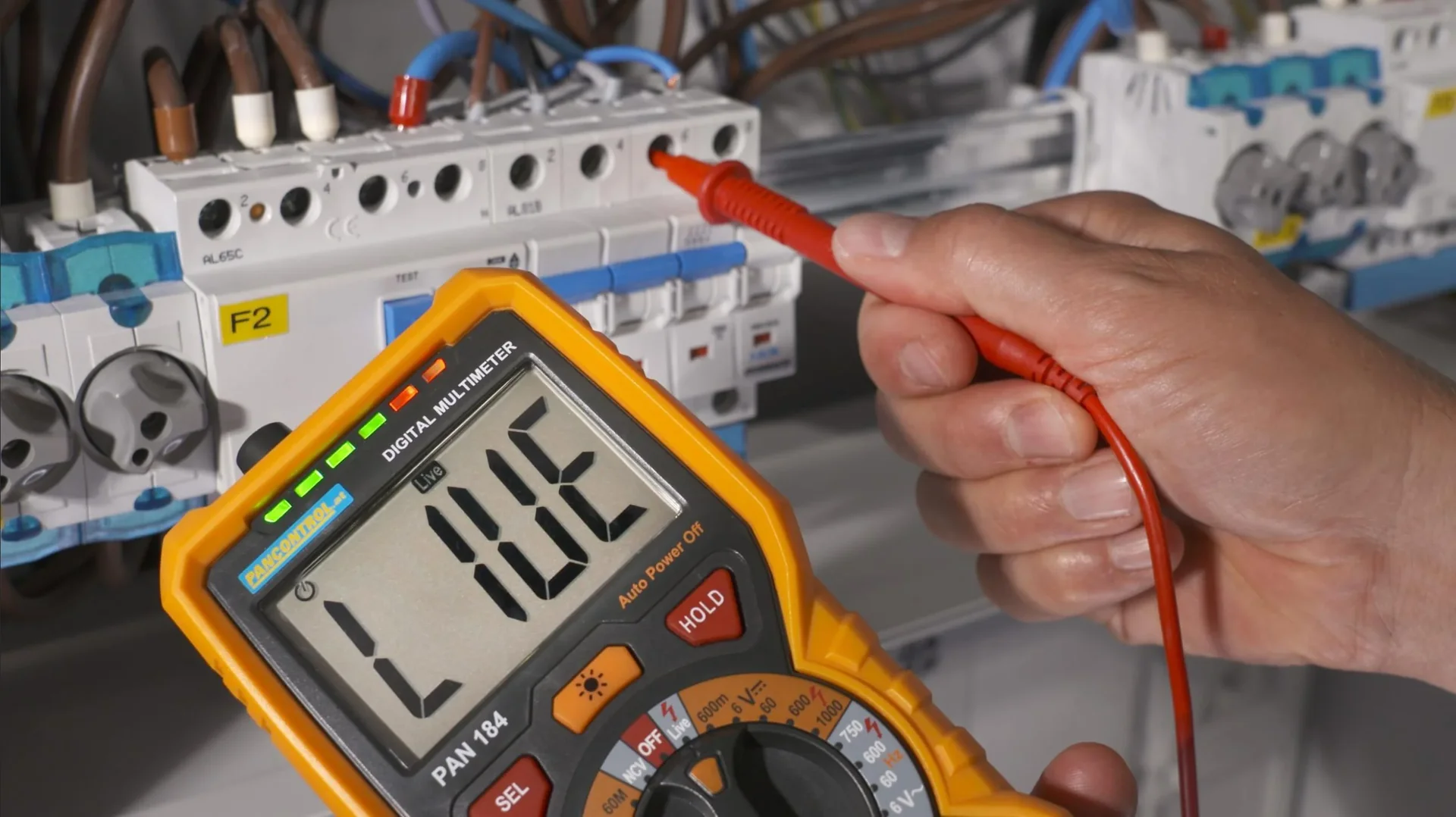 Digital Multimeter 1000V True RMS - 6