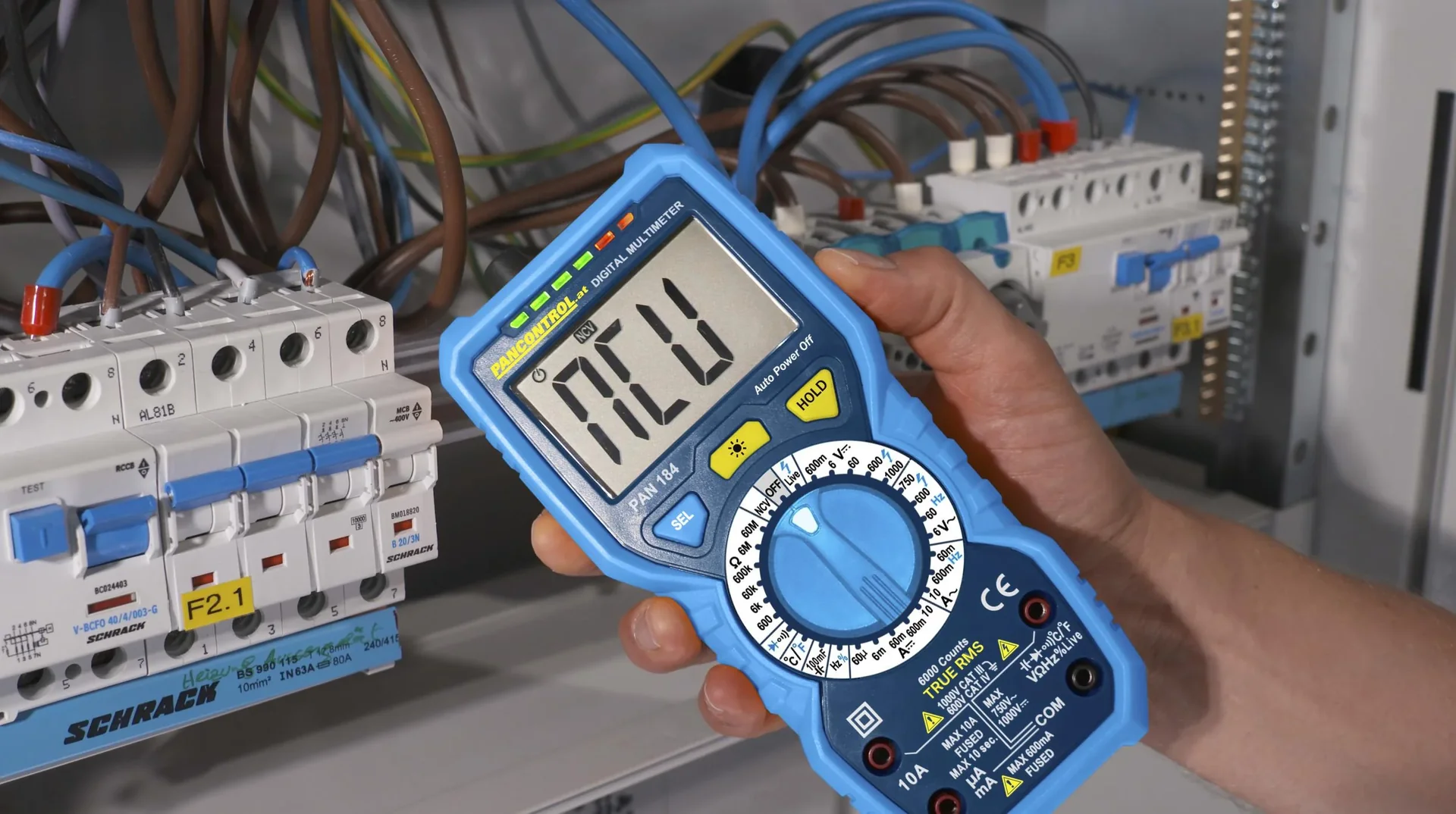 Digital Multimeter 1000V True RMS - 9